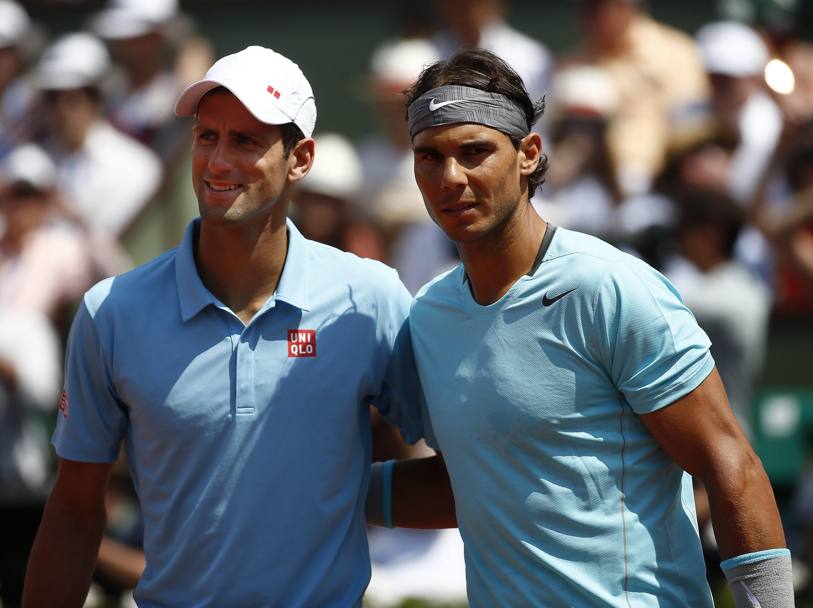 Novak Djokovic e Rafa Nadal prima del match. Epa